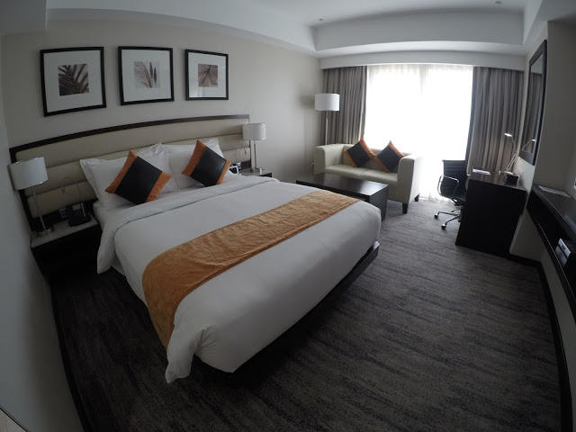 limketkai luxe hotel room
