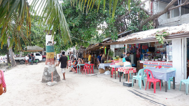 shops along alona beach bohol