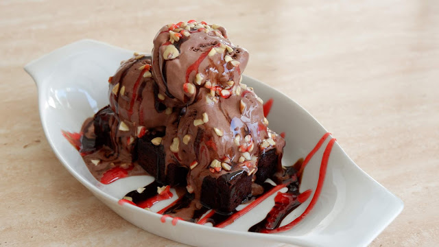 triple chocolate brownie ice cream