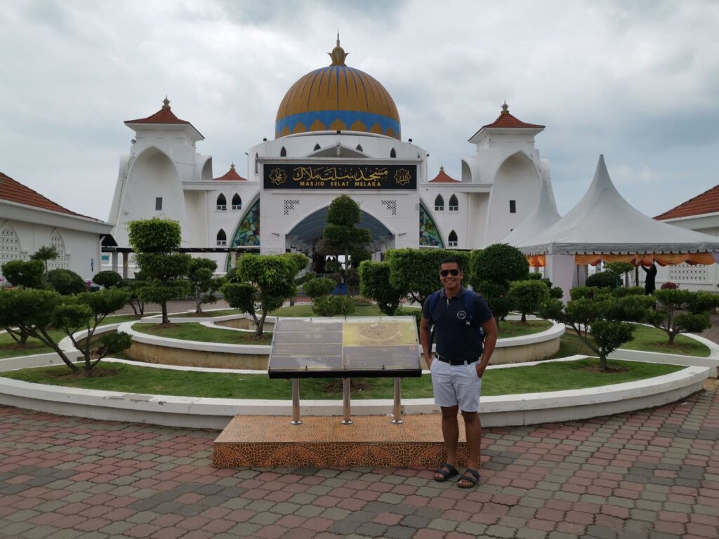 Masjid Selat Melaka Mosque